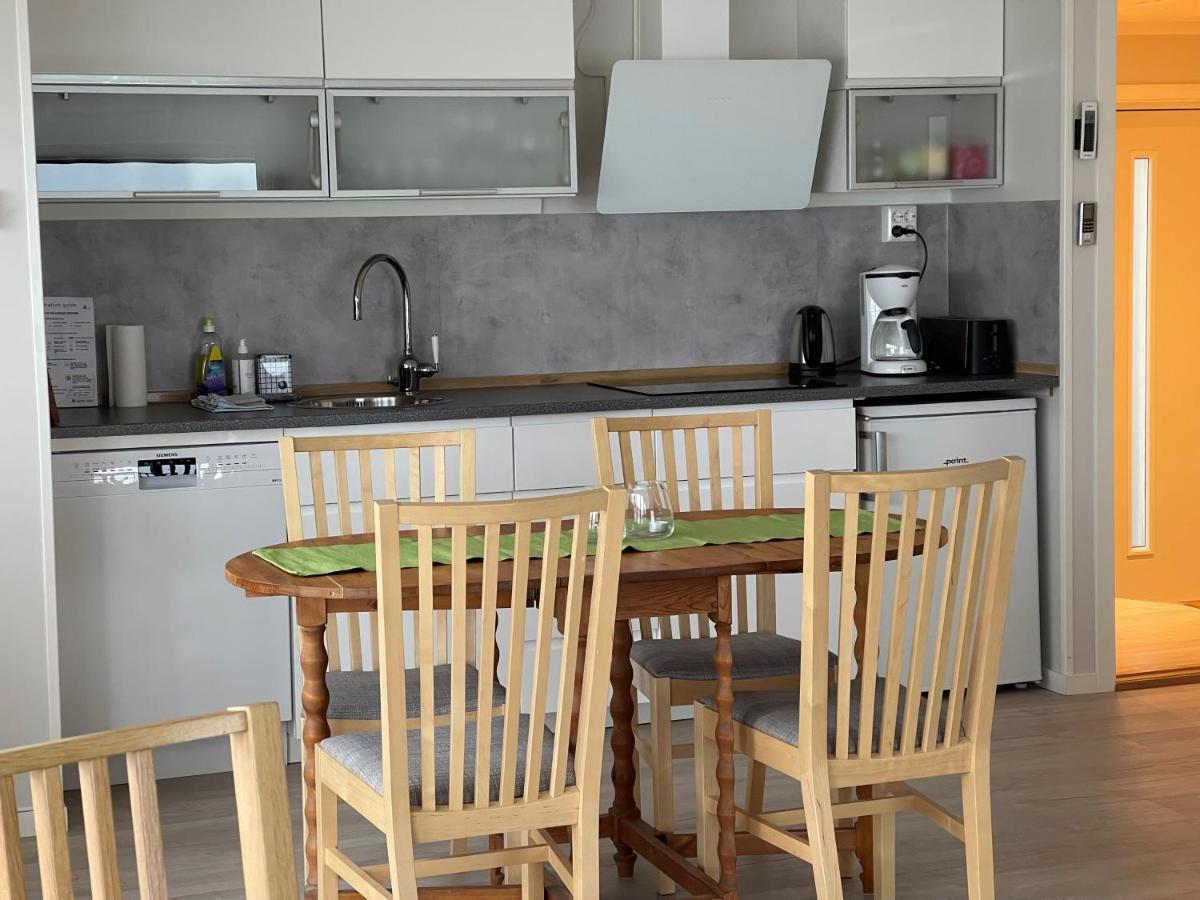Frugga Feriehus Og Leilighet Straumsjoen Exteriör bild