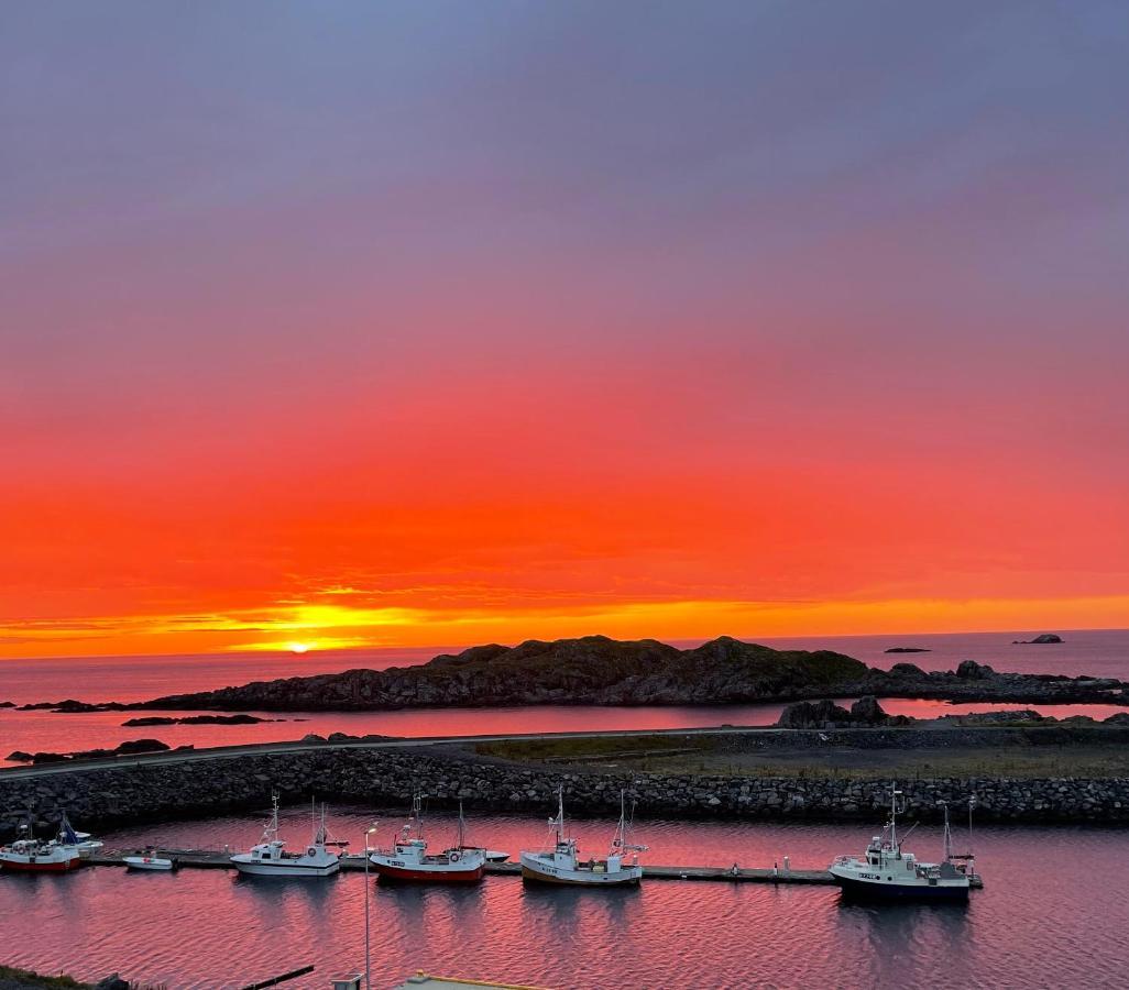 Frugga Feriehus Og Leilighet Straumsjoen Exteriör bild